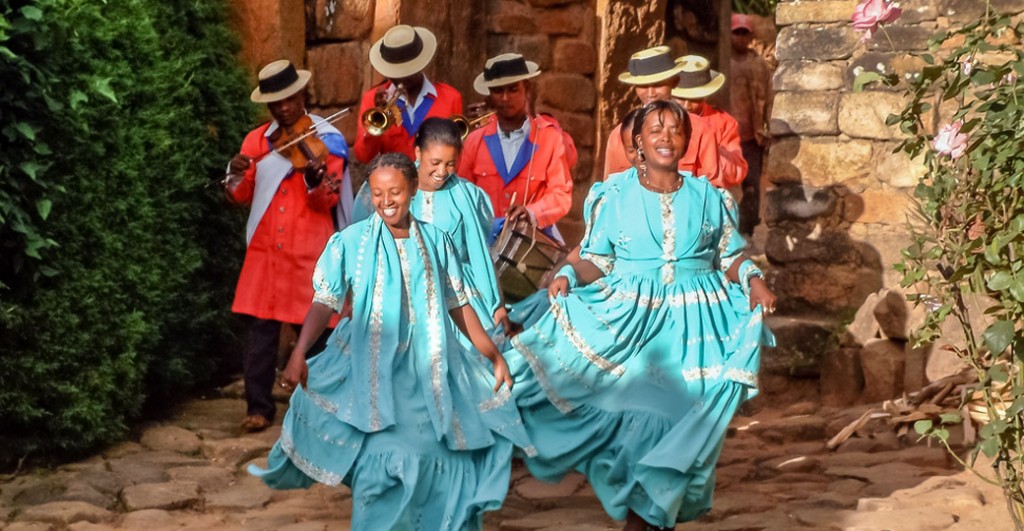 Madagascar - Antananarivo song and dance_1