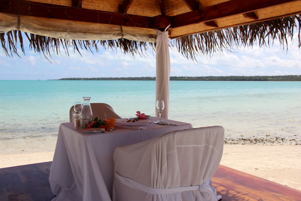 Aitutaki Romantic Dinner for Two on Beach, Cook Islands