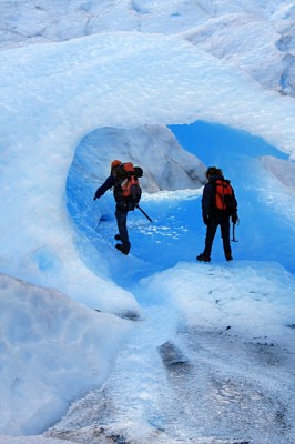Moreno Glacier mountain climbers
