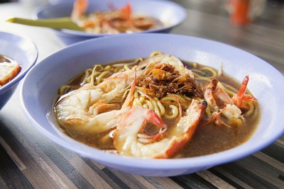 Hokkien Prawn Mee Noodles in Soup at Hawker Stall, Singapore