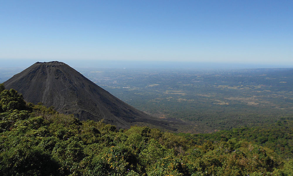Volcanoes National Park, El Salvador