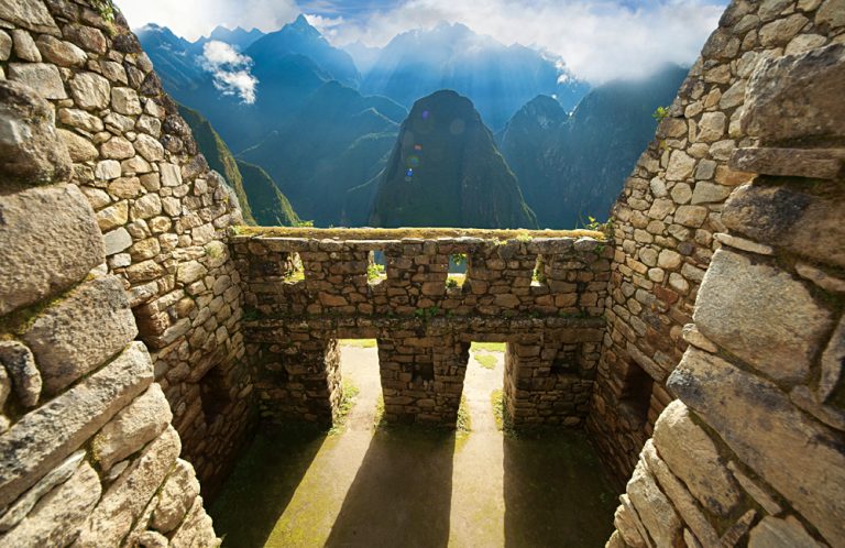 inca-wall-in-the-ancient-city-of-machu-picchu-peru