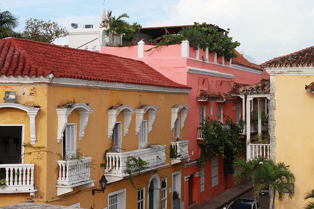 Emma Cottis - Colourful Colonial Houses in Cartagena's Historic Centre, Colombia