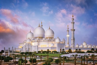 Sheikh Zayed Grand Mosque at Dusk, Abu-Dhabi, United Arab Emirates (UAE)