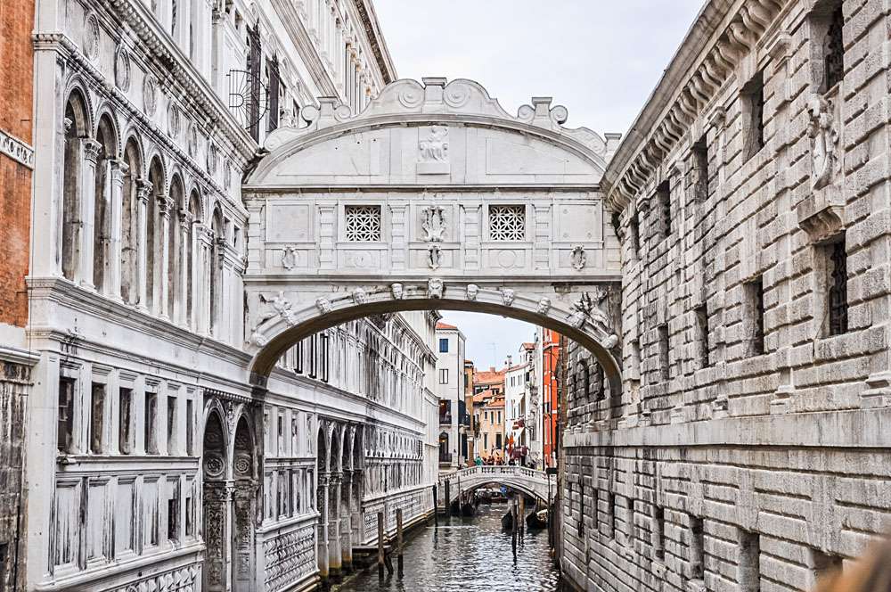 High dynamic range (HDR) Ponte dei Sospiri (Bridge of Sighs) in Venice, Italy