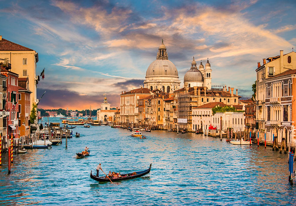 Venice And Its Extraordinary Canals Are A Must On An Italy Vacation Goway