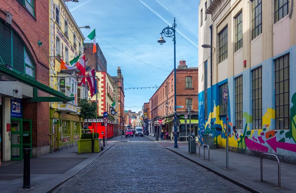 Colourful streets in Temple Bar, Dublin, Ireland 