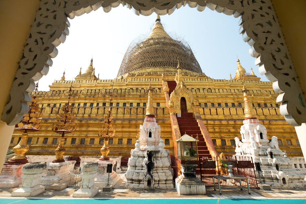Shwezigon Paya Pagoda in Bagan, Myanmar 