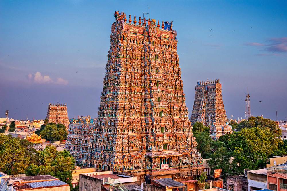 Meenakshi Amman Temple, Madurai, India 