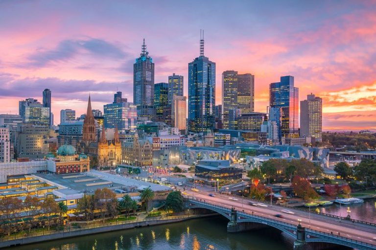 Melbourne city skyline at twilight, Victoria, Australia