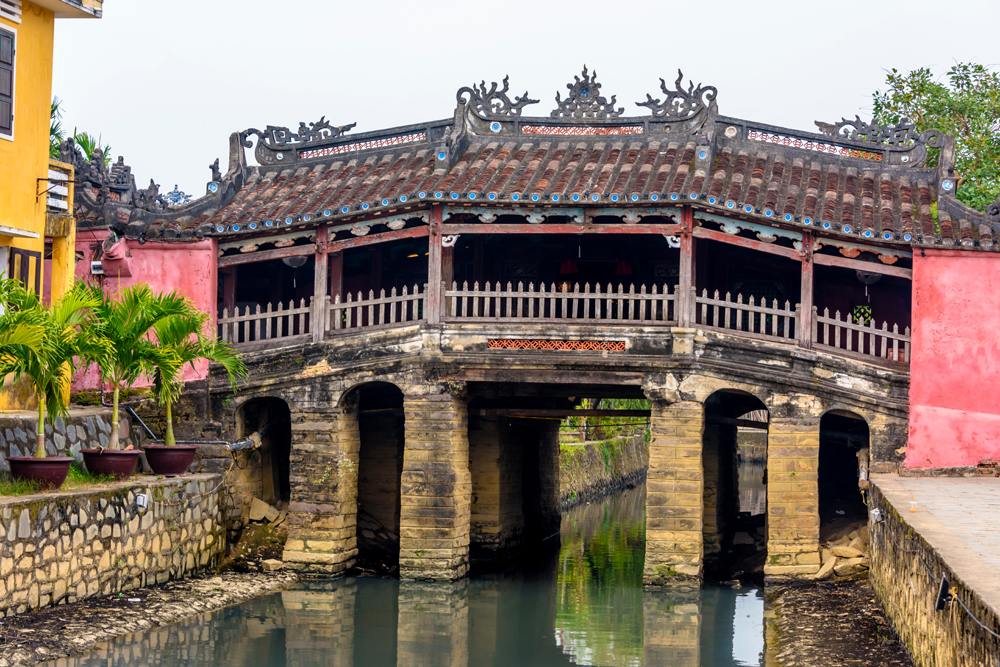 Chua Cau Japanese bridge, Hoi An, Vietnam 