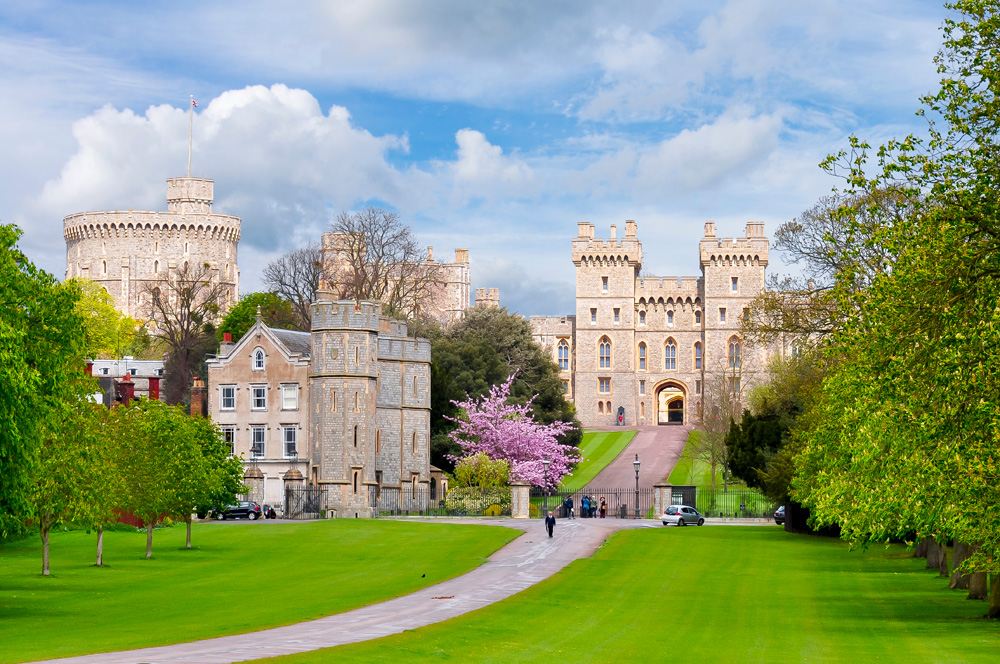 Windsor Castle in spring, Thames Valley, England, UK 