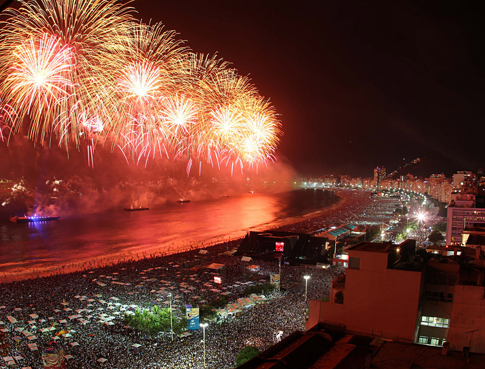 New Years Eve Fireworks on Copcabana Beach, Rio de Janeiro, Brazil
