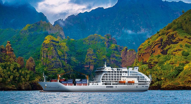 Aranui 5 Cruise Vessel, Tahiti